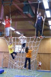 Kletternetz_fuer_den_Sportunterricht_001